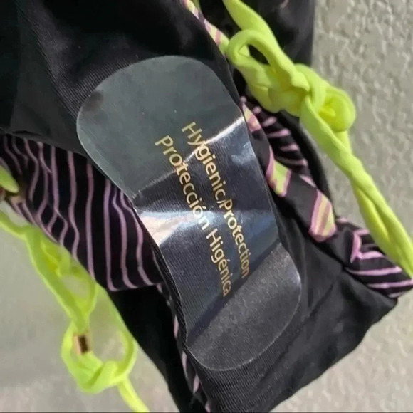 Maaji Reversible Arista Medium Swimsuit B767 - Picture 7 of 8